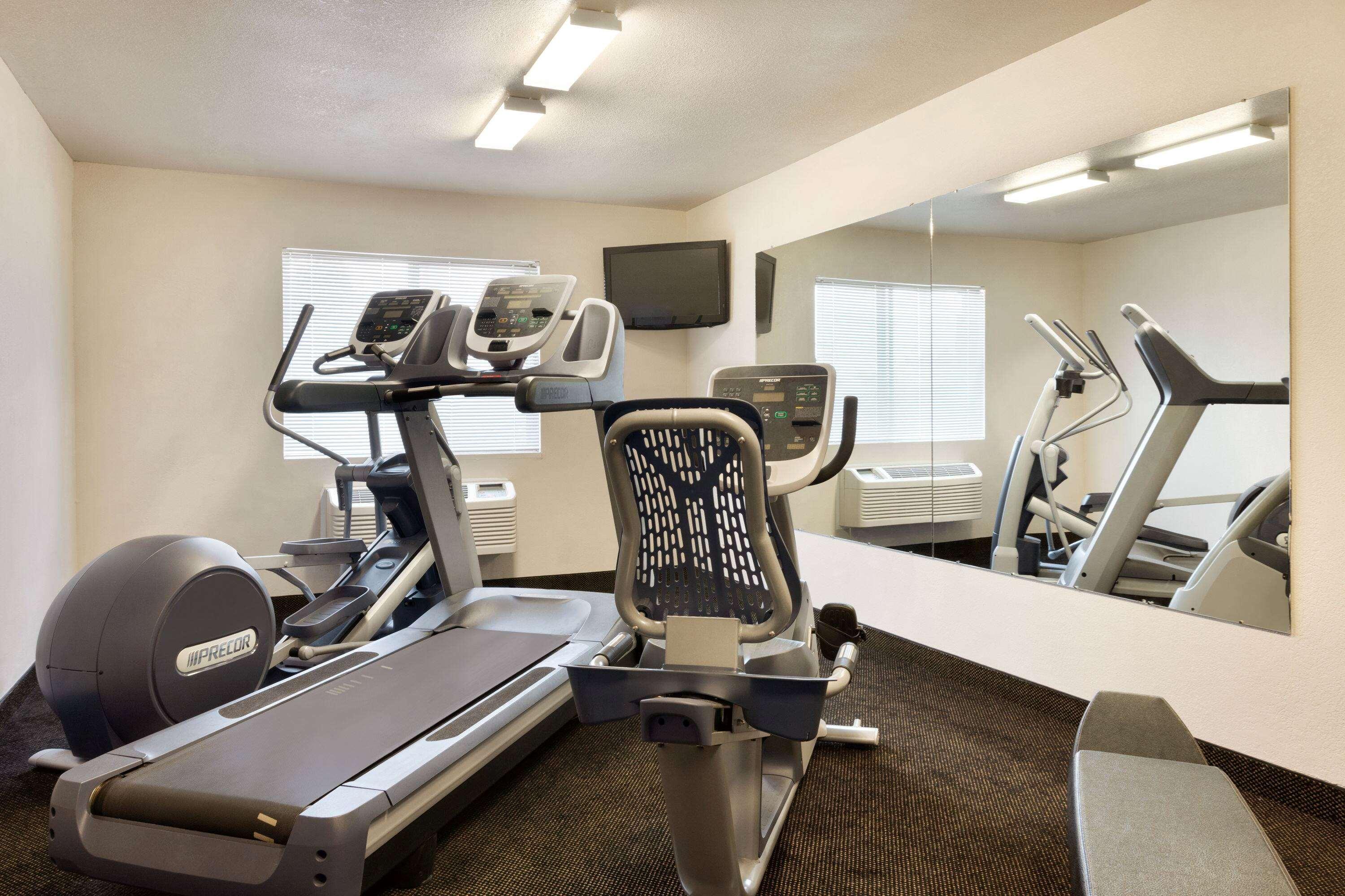 Travelodge By Wyndham Jefferson City Bagian luar foto